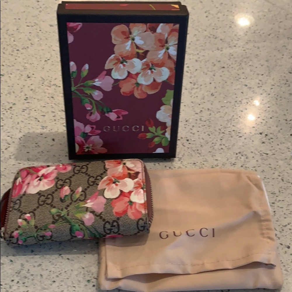 Authentic Gucci Compact Wallet